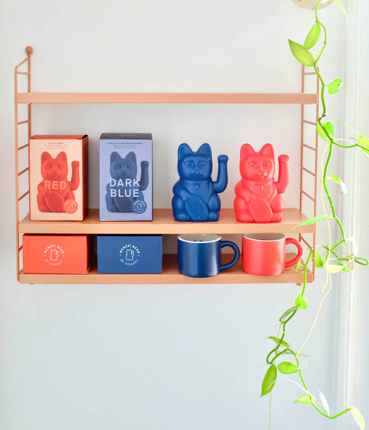 Lucky Cat Classic Red