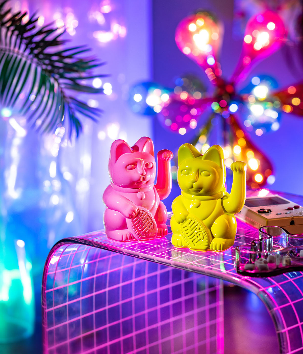 Lucky Cat Classic Glossy Pink