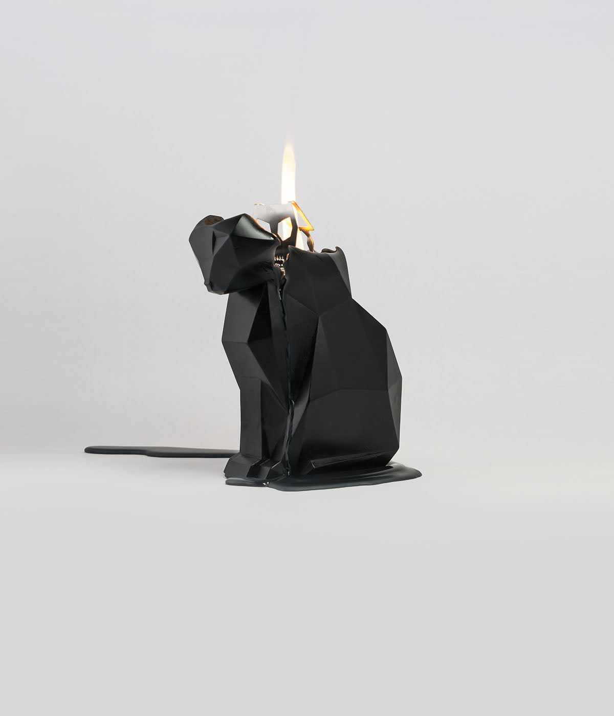 PyroPet Kisa Candle Black