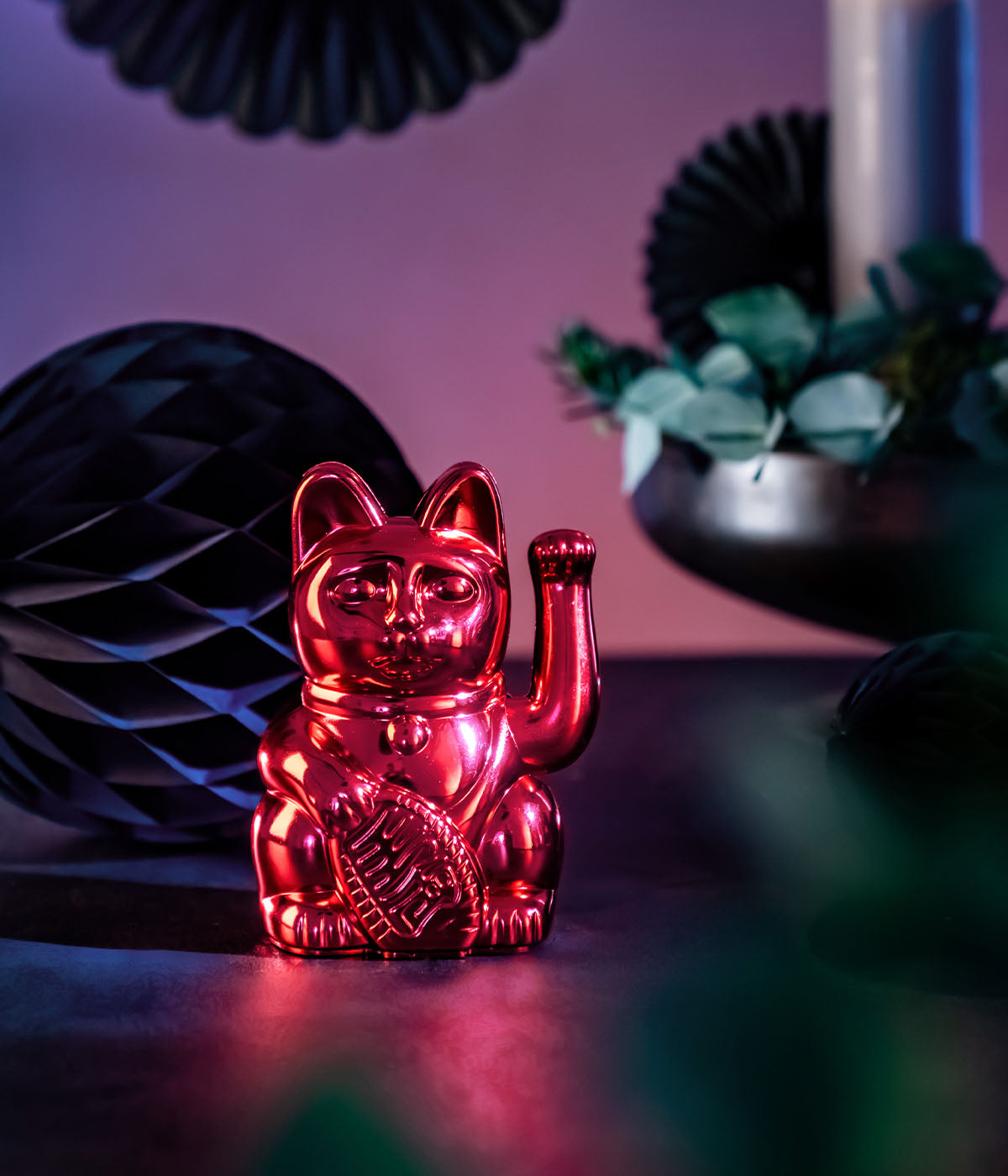 Lucky Cat Classic Glossy Red