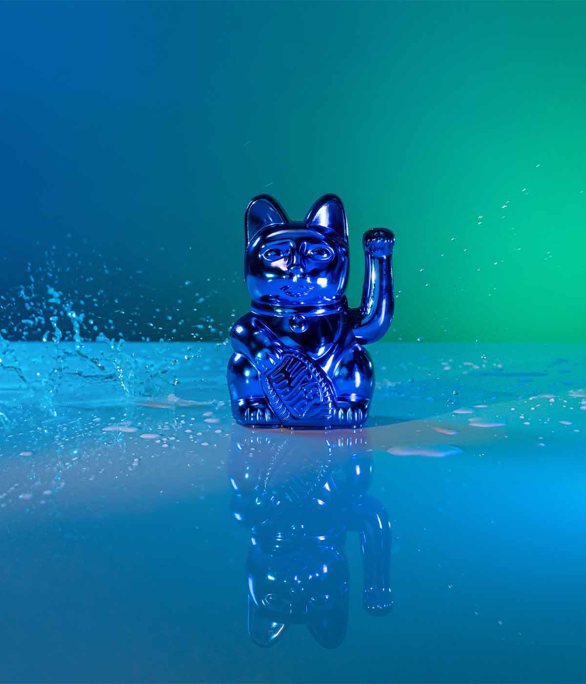 Lucky Cat Cosmic Edition: Earth – Shiny Blue