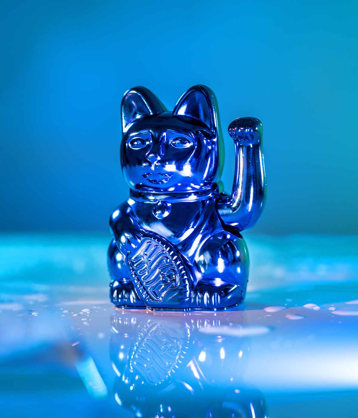 Lucky Cat Cosmic Edition: Earth – Shiny Blue